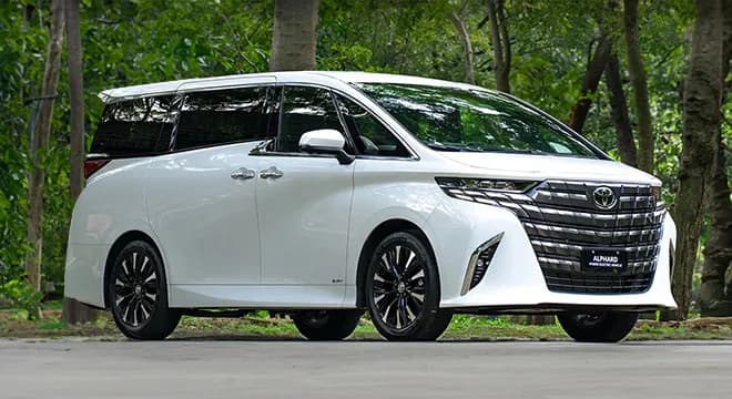 Toyota Alphard premium transport vehicle